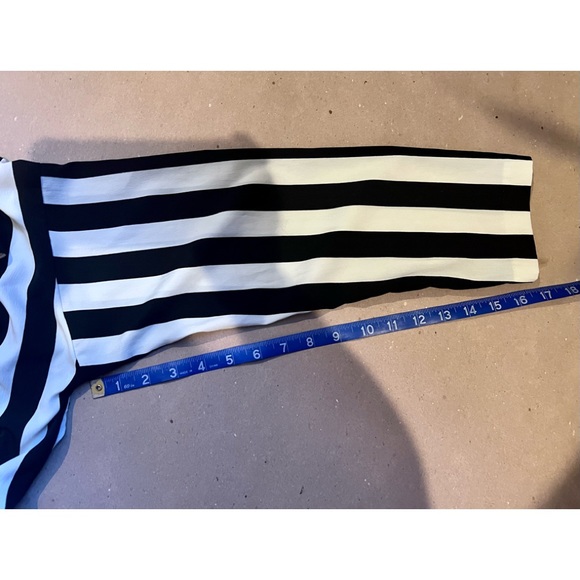 TILL Blouse - Picture 7 of 7